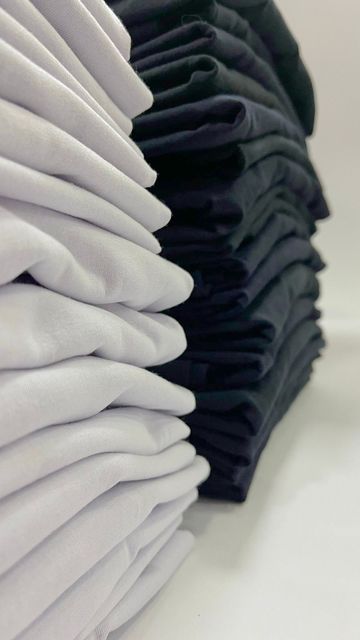 2 Pack Mixed Size Unisex 100% Cotton Black/White Off Shoulder T-Shirts