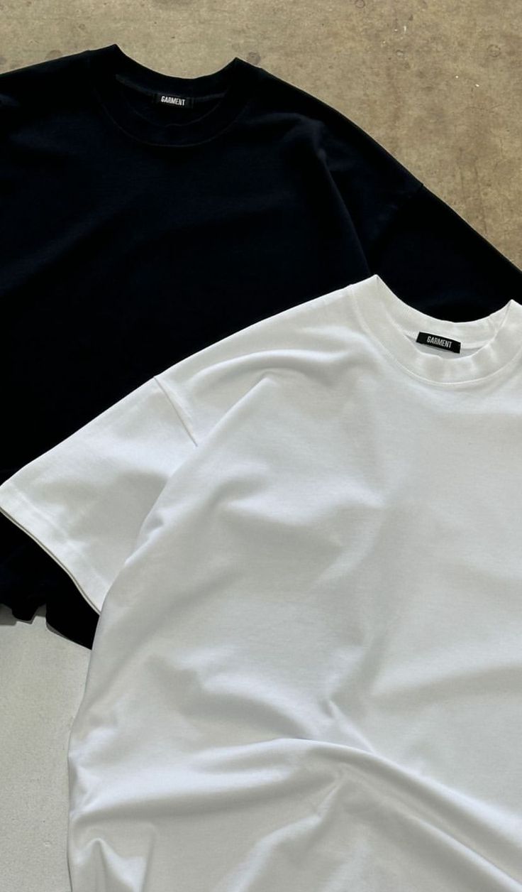 2 Pack Mixed Size Unisex 100% Cotton Black/White Off Shoulder T-Shirts